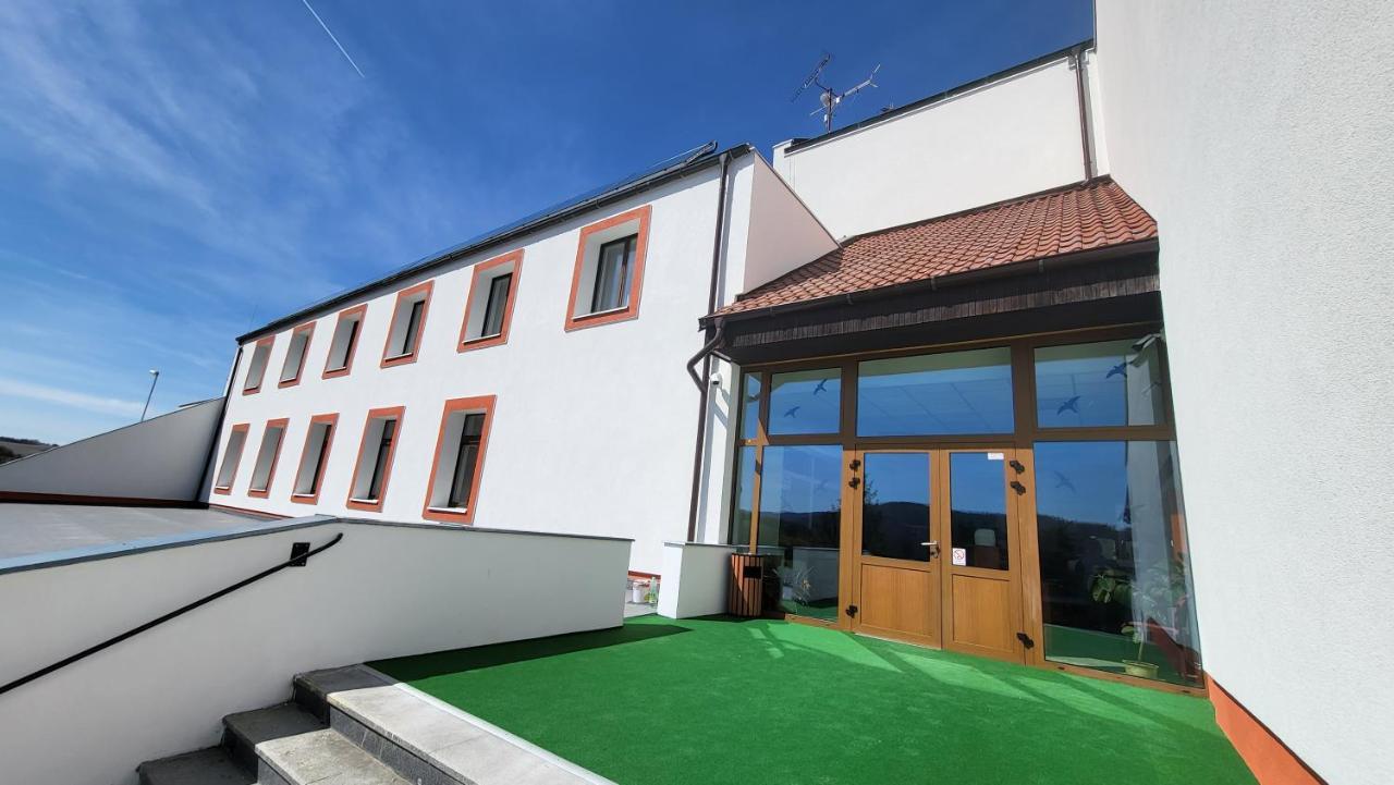 Hotel Berounka Hrebecniky Exterior photo